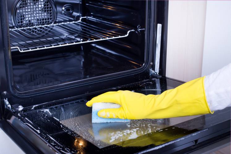 Oven cleaning - domestic cleaning